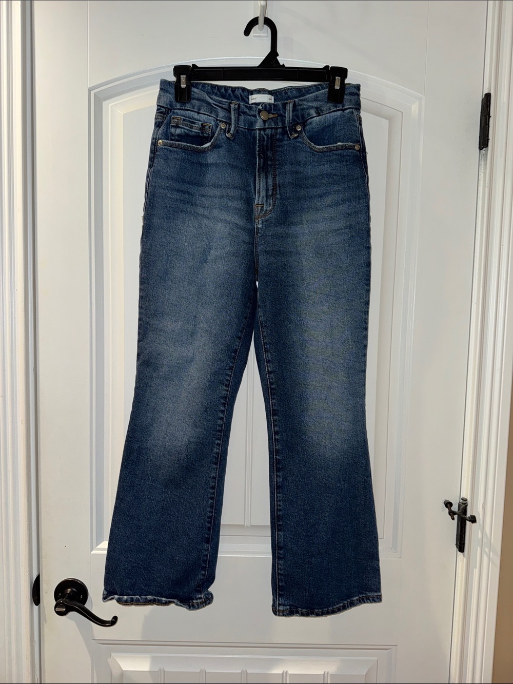 Good American Good Legs Crop Mini Boot Cut Jeans Indigo 590 size 8/29
